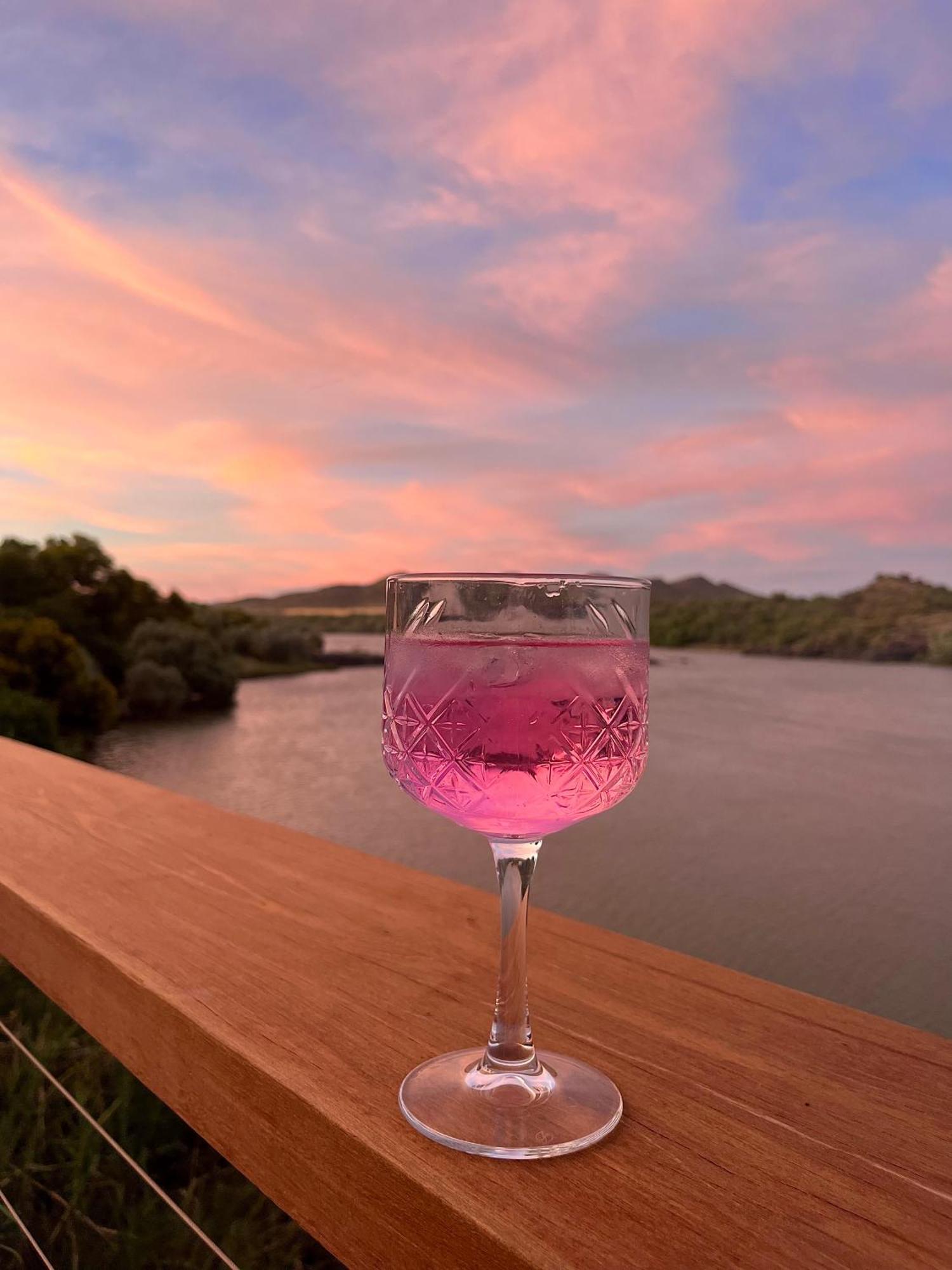 Tzamenkomst River Lodge Colesberg Dış mekan fotoğraf