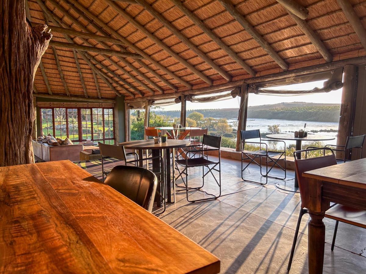 Tzamenkomst River Lodge Colesberg Dış mekan fotoğraf