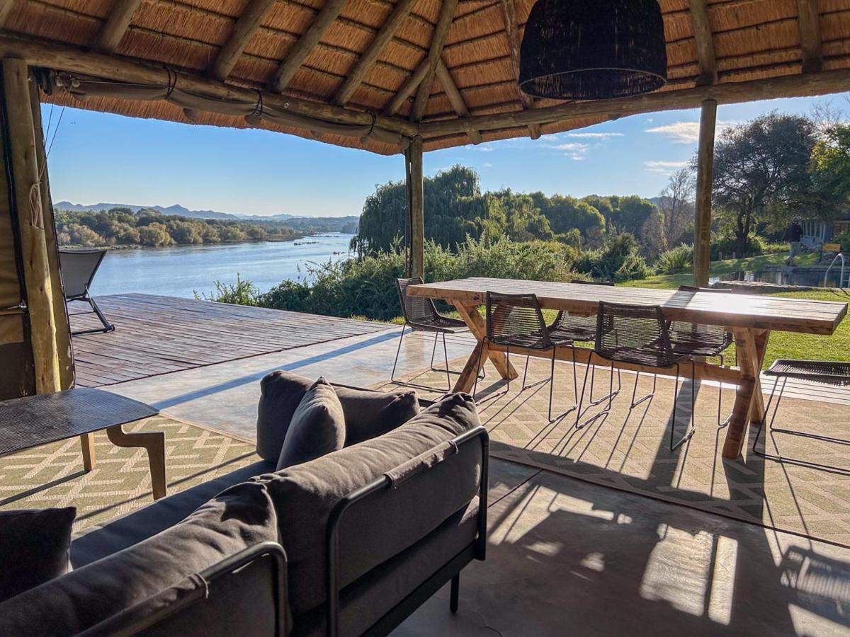 Tzamenkomst River Lodge Colesberg Dış mekan fotoğraf